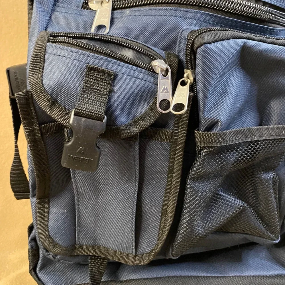 Everest Rolling Backpack Wheeled CarryOn Luggage Travel School Bag Navy Blue EUC - Picture 7 of 10